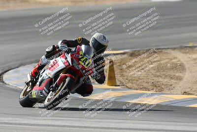 media/Feb-07-2025-CVMA Friday Practice (Fri) [[7034960ba2]]/2-Racer 2/Session 3 (Turn 8)/